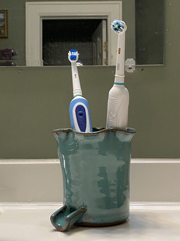 Handmade teal electric toothbrush holder made in the USA from Minnesota
